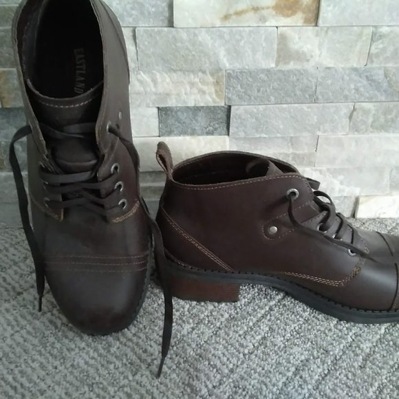eastland overdrive women's ankle boots